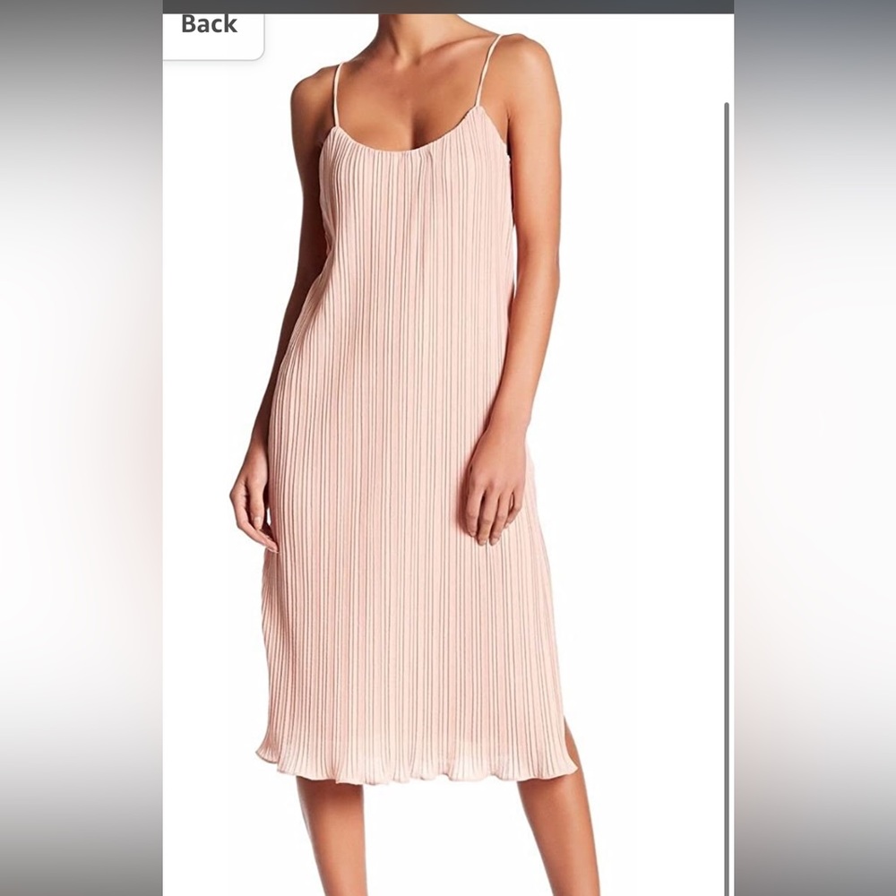 Nwt NBD wynnona pleated slip dress size medium